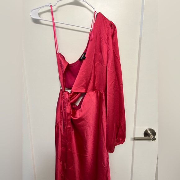 Worn Once Mittoshop One-Sleeve Satin Maxi Dress - Picture 2 of 9